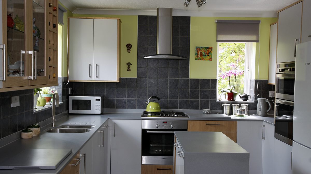Bespoke kitchen by Mark Williamson Kitchens